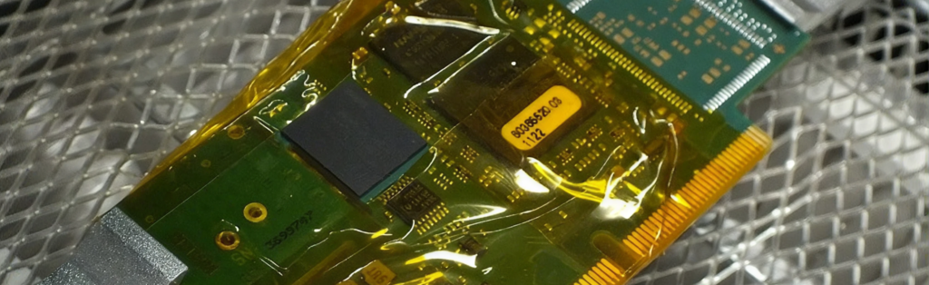 Preparation for desoldering the memory chip from a WAGO PFC200 device in the CERT Polska laboratory